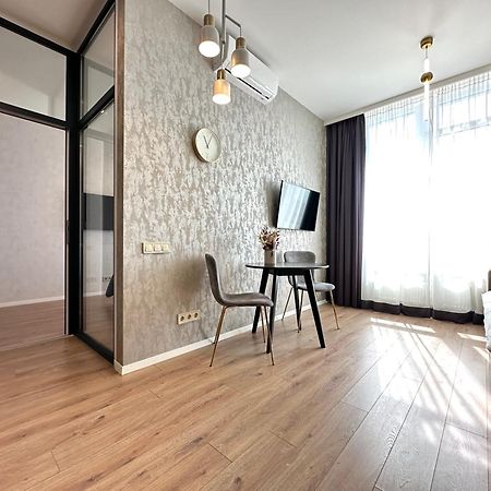 Kador Home Hotel Downtown 키예프 객실 사진