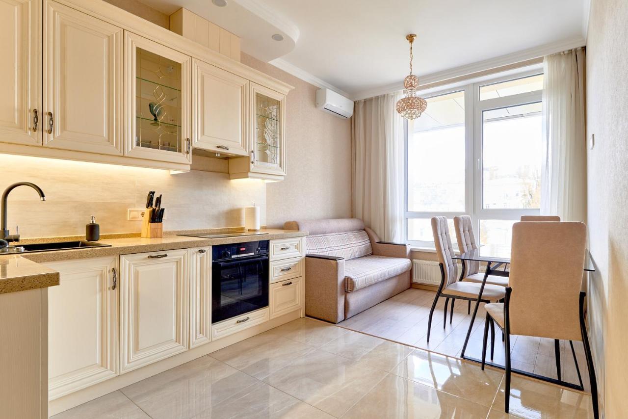 Kador Home Hotel Downtown 키예프 외부 사진
